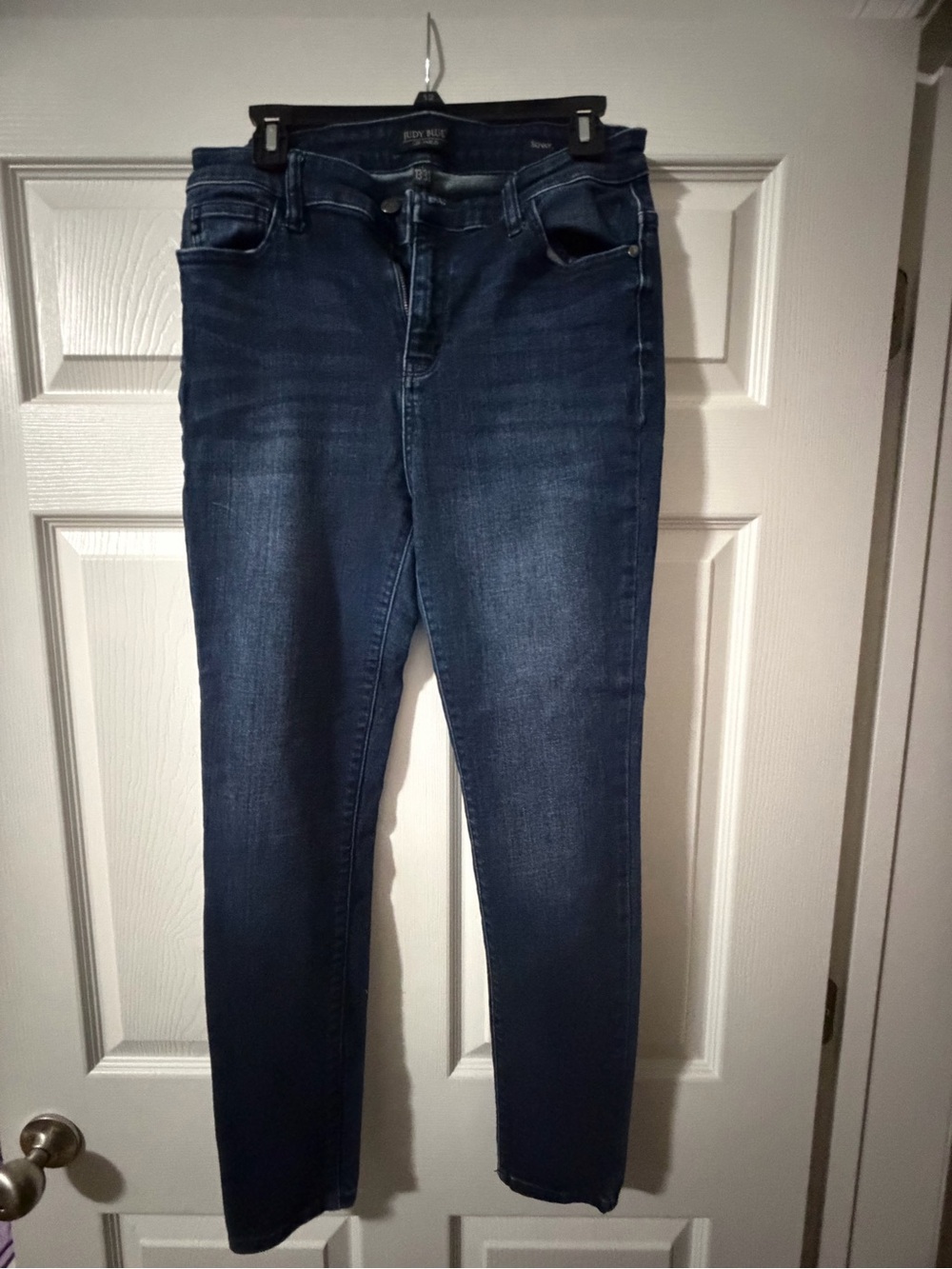Judy Blue Dark Wash Skinny Jeans
